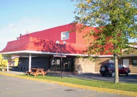 Howard Johnson By Wyndham Cornwall Exterior foto
