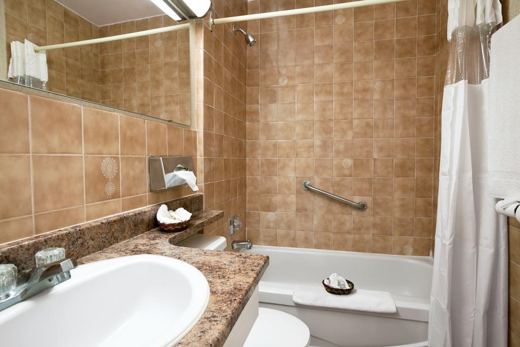 Howard Johnson By Wyndham Cornwall Cameră foto
